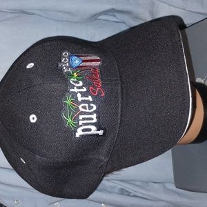 Black Puerto Rico designed, snapback cap.
